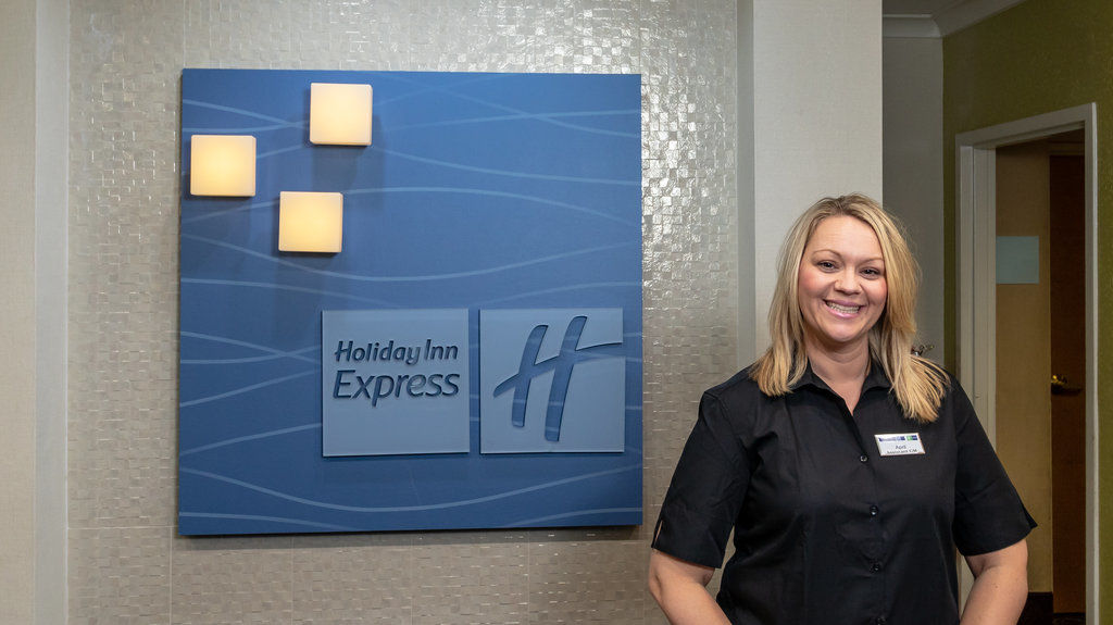 Holiday Inn Express Birmingham Irondale East, An Ihg Hotel Esterno foto